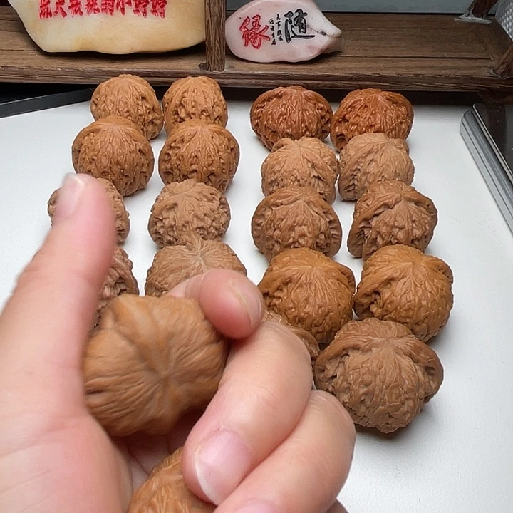 文玩核桃手串づ****元宝