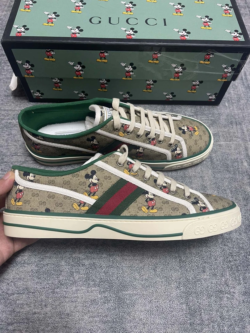 未使用 GUCCI/古驰 GucciXDisney联名1977板鞋男鞋