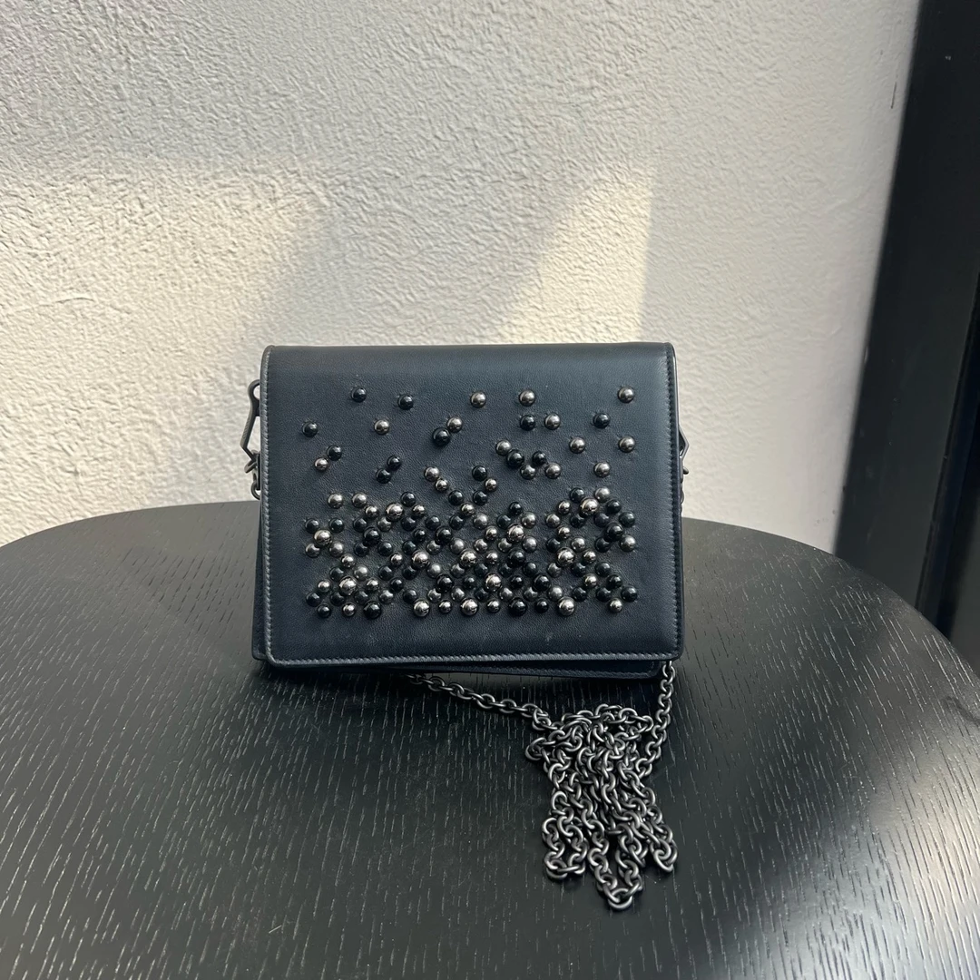 99新 BOTTEGA VENETA/葆蝶家 珍珠款斜挎链条包  肩背斜挎都不错