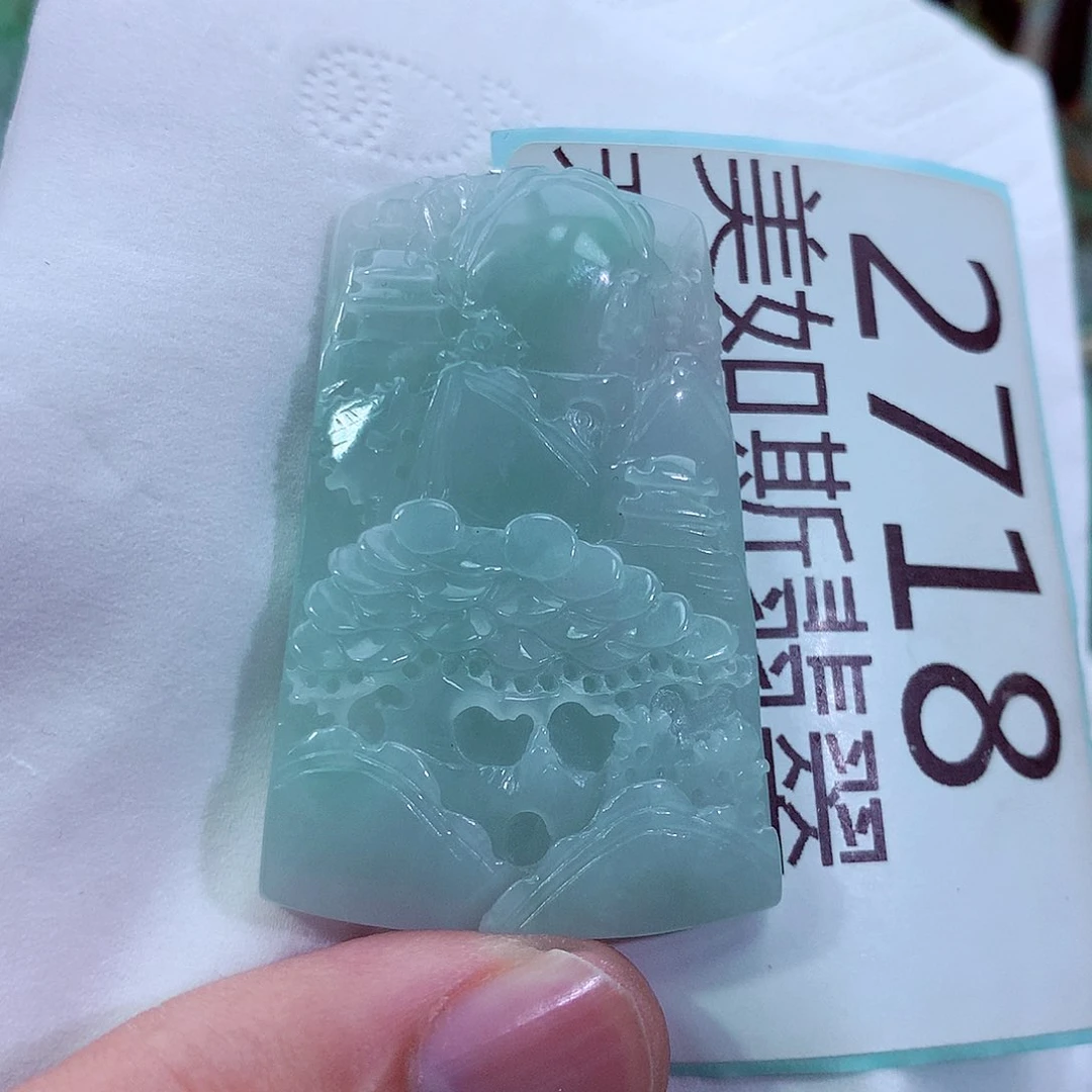 吊坠(不含链)未镶嵌翡翠