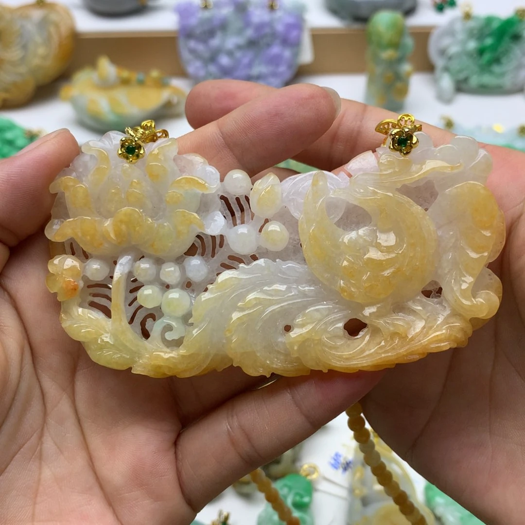 翡翠未镶嵌颈饰翡翠