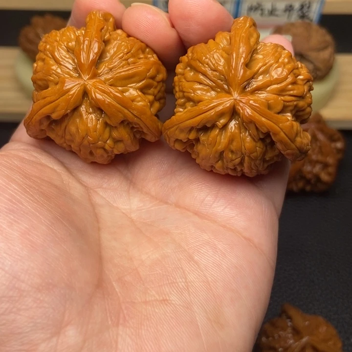 文玩核桃把件午*风工艺三棱