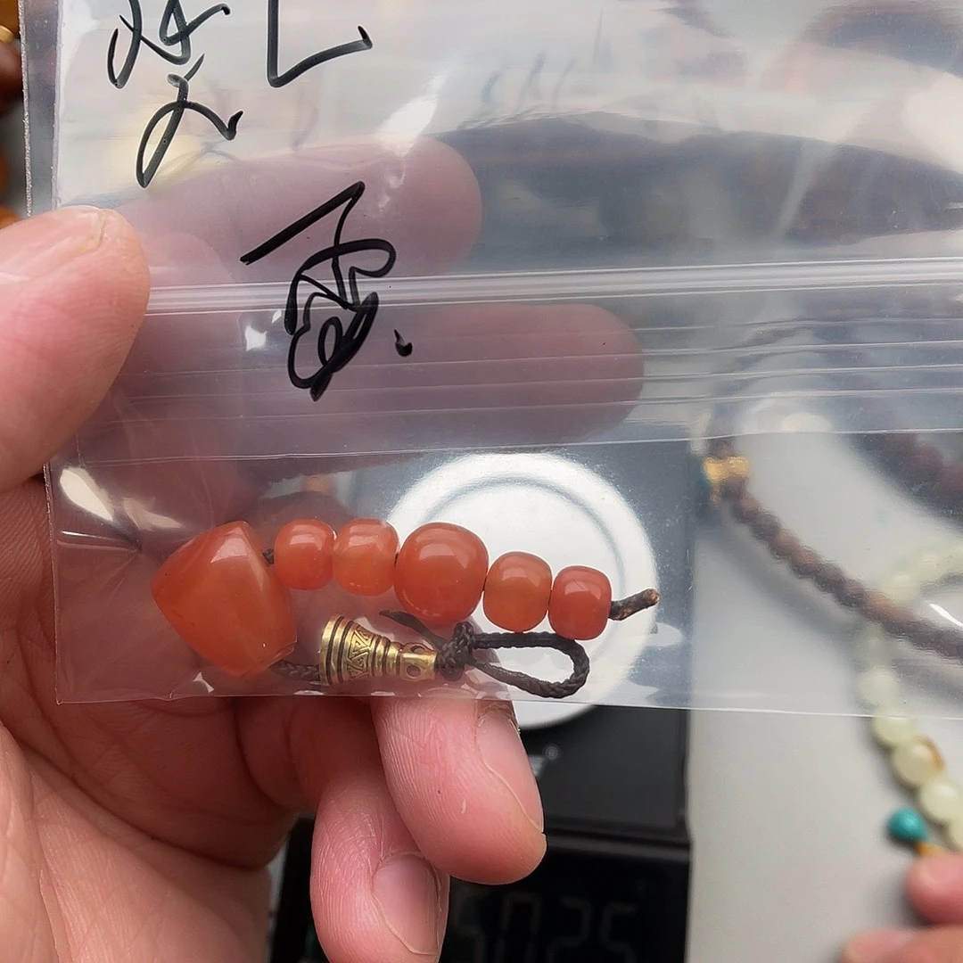 氼***乚颈饰18K金镶嵌南红玛瑙南红配饰➕18k