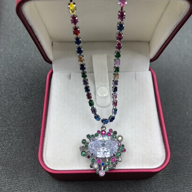 【绚丽多彩 光彩照人】吊坠 GDJ6844