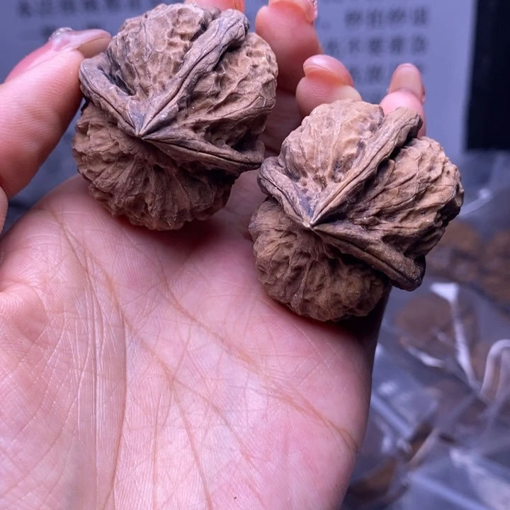 核桃云南野生铁核桃35号41mm