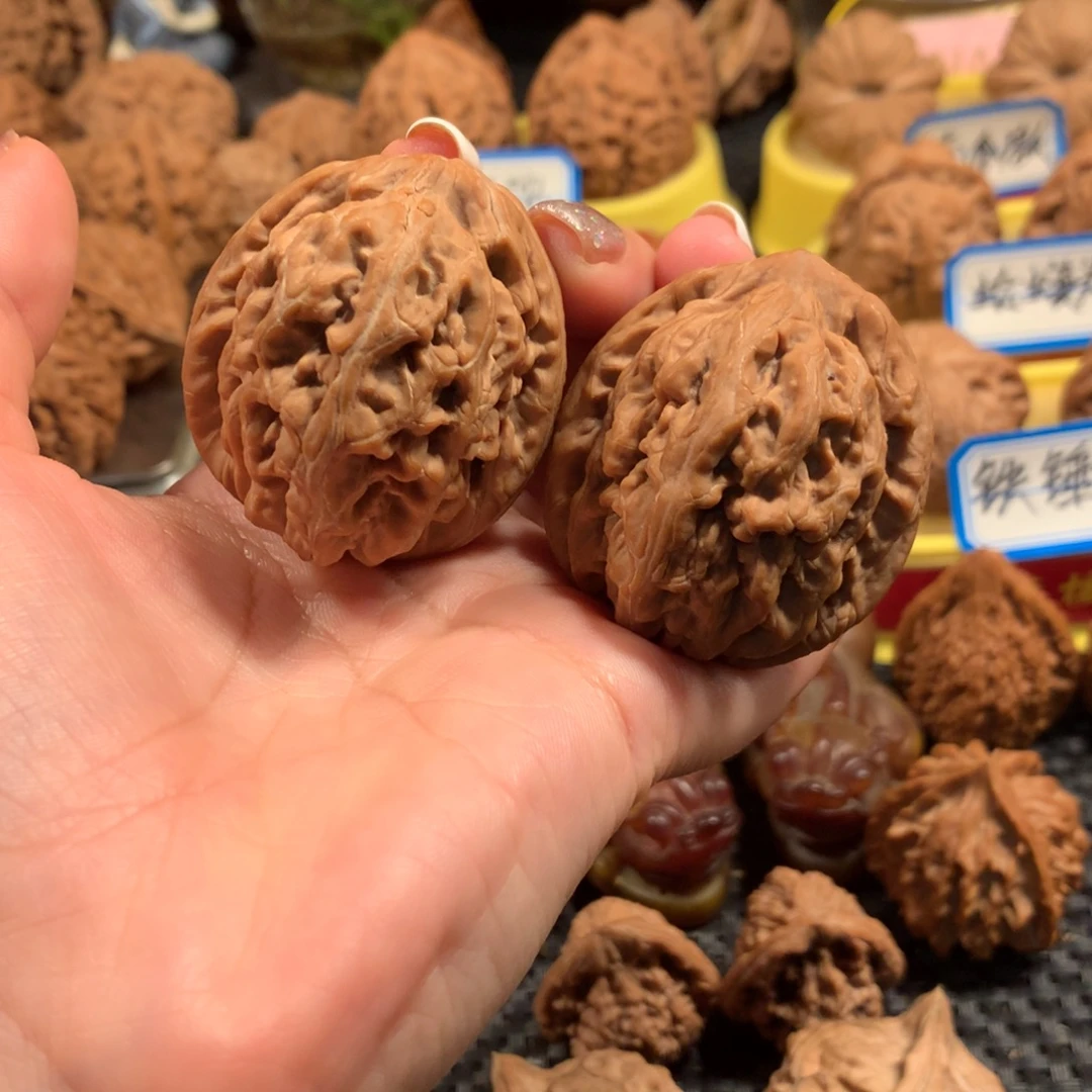 把件文玩核桃红锦鲤