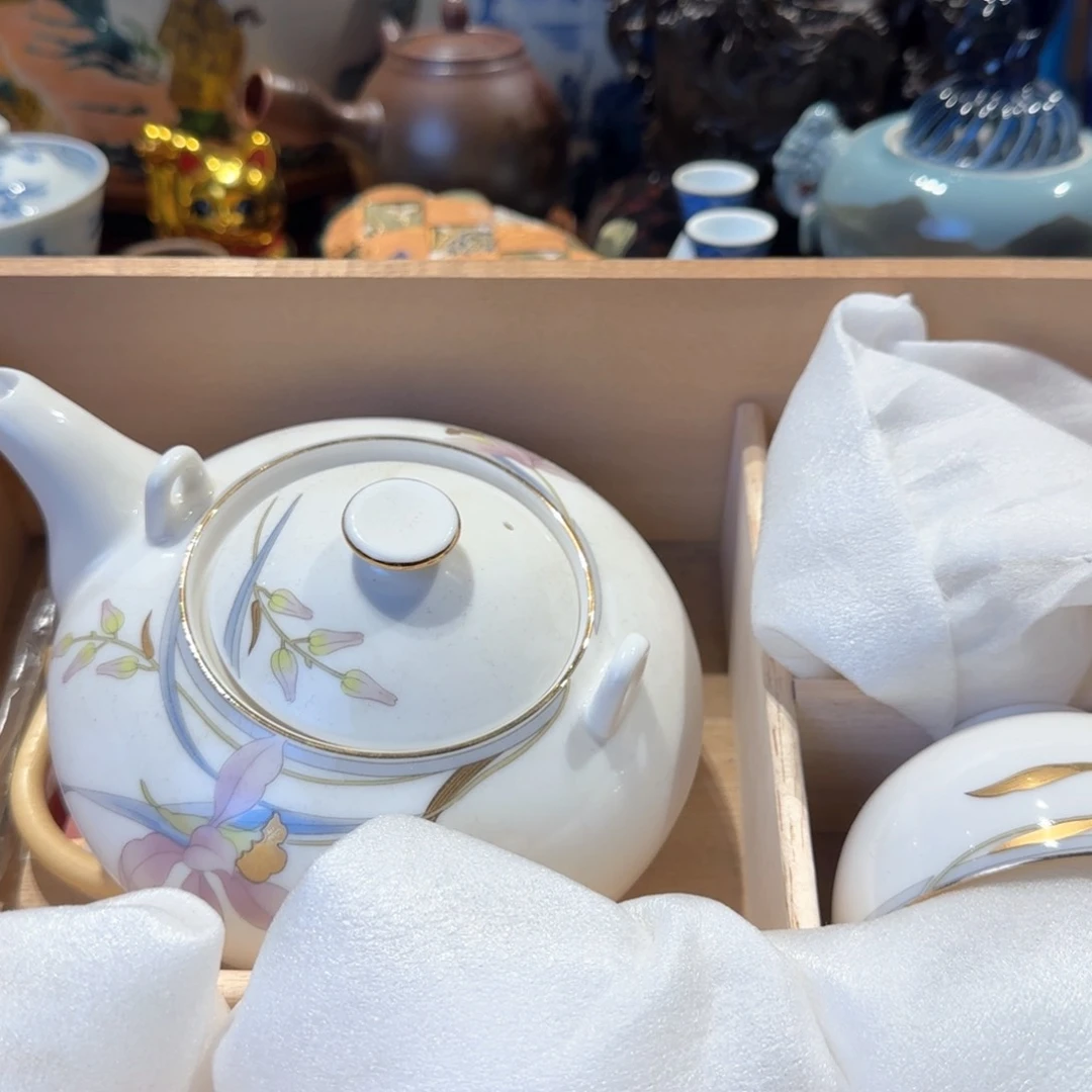 瓷瓷器美术工艺品?*鹿
