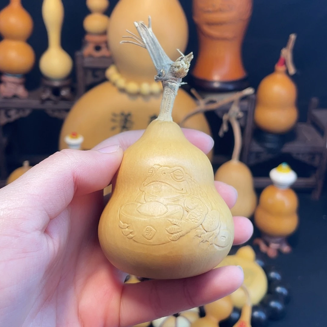 金蟾押花葫芦葫芦