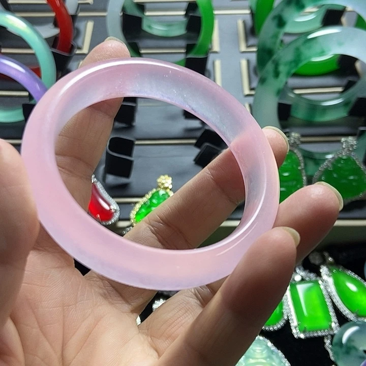 行***水珐琅非金属绿色的小