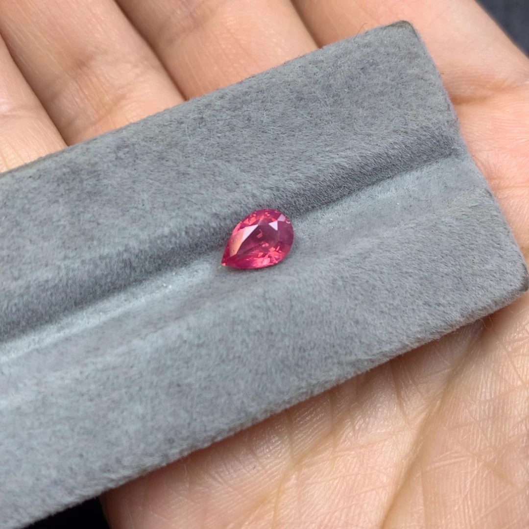 尖晶石裸石未镶嵌马亨盖