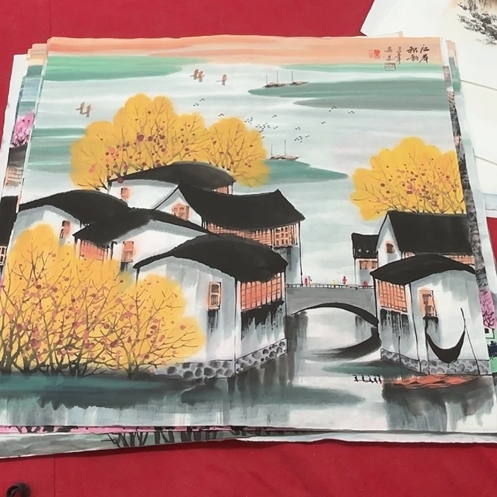 国画花鸟等图案为一体而