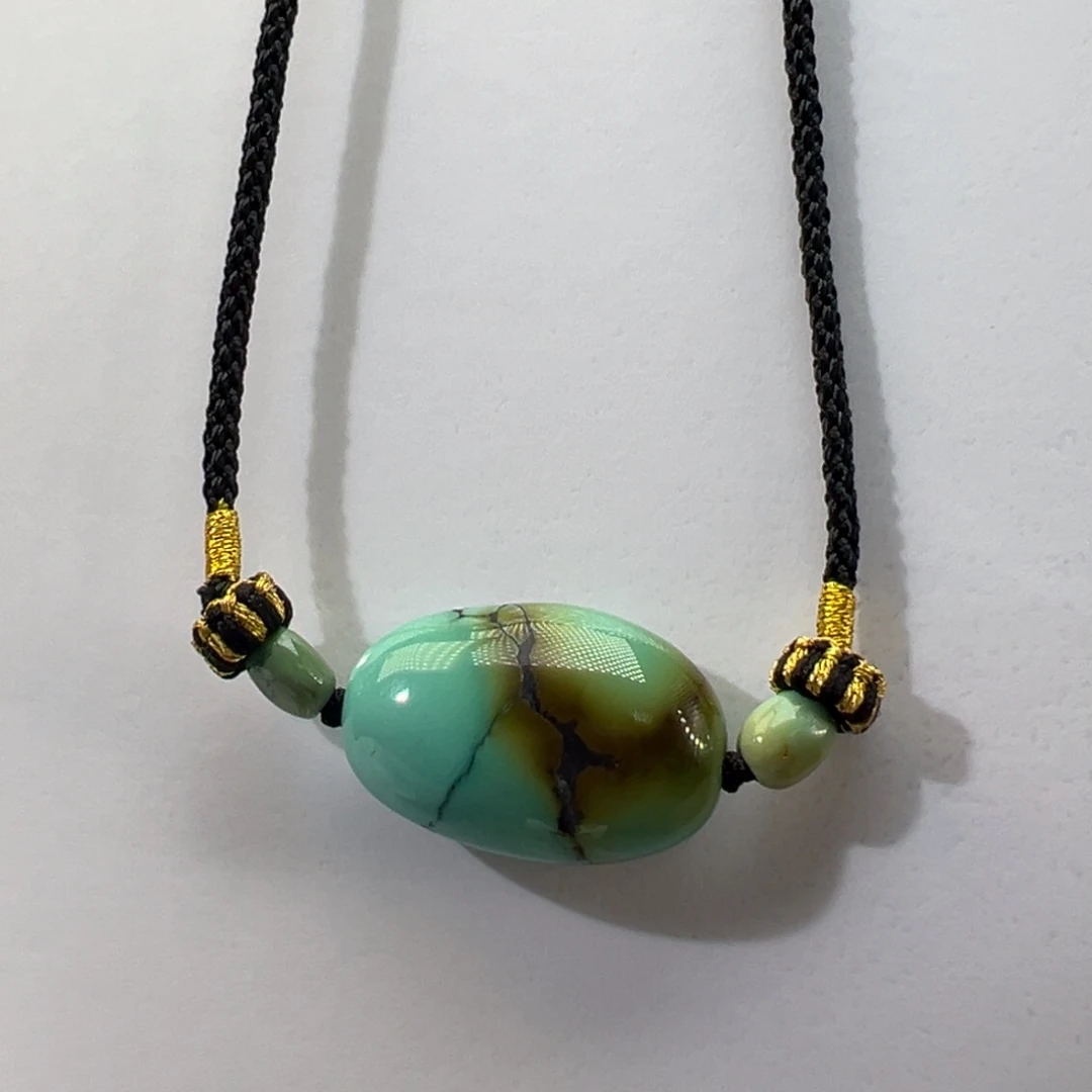 绿松石未镶嵌挂件