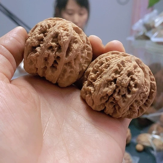 【闪购商品】把件文玩核桃45.5粗筋