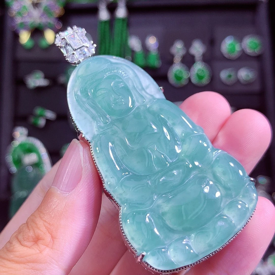 颈饰未镶嵌翡翠天然