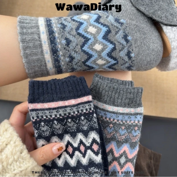 秋冬日系复古慵懒感费尔岛撞色菱格氛围感保暖羊毛袜袜子冬季