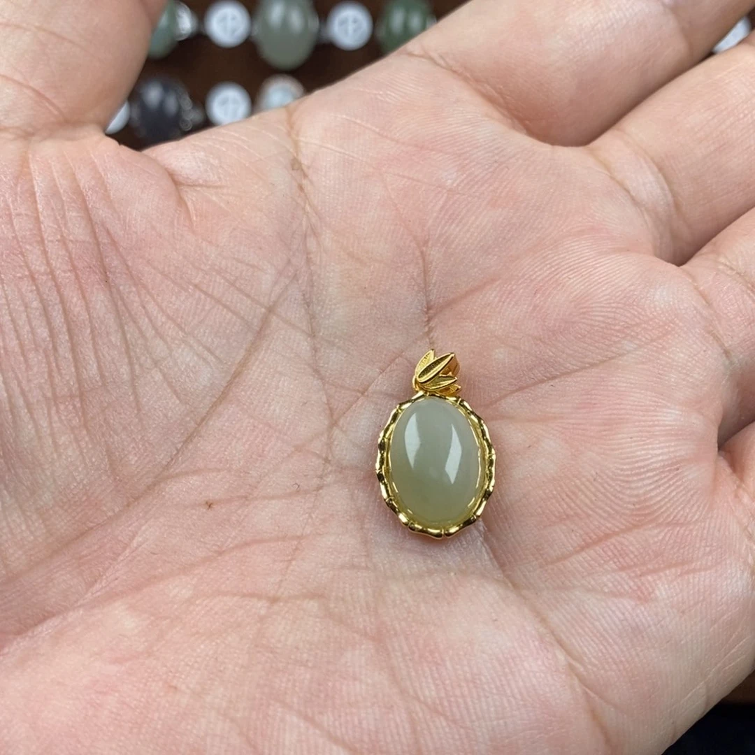 和田玉（青白玉）戒指银S925镀金镶嵌