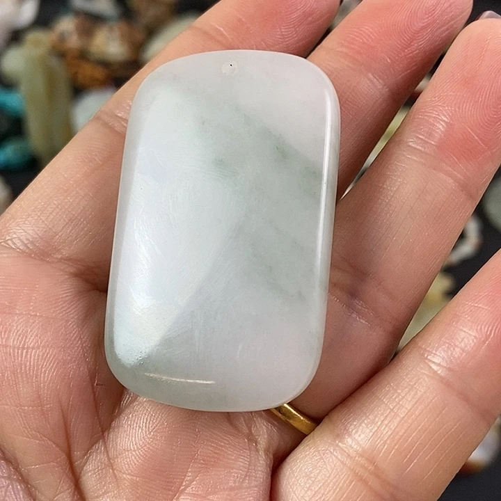 翡翠挂件未镶嵌低***路挂件888889