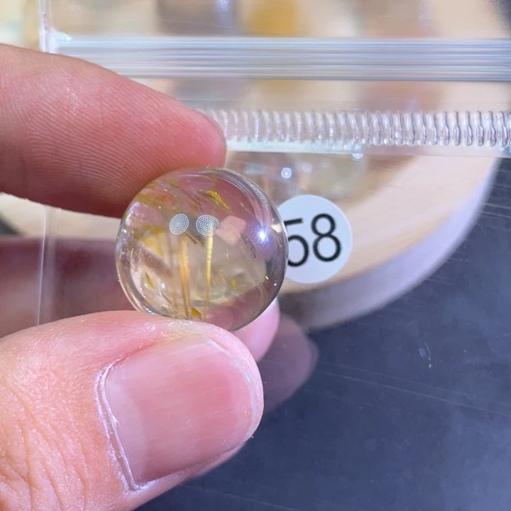 未镶嵌颈饰水晶希****y