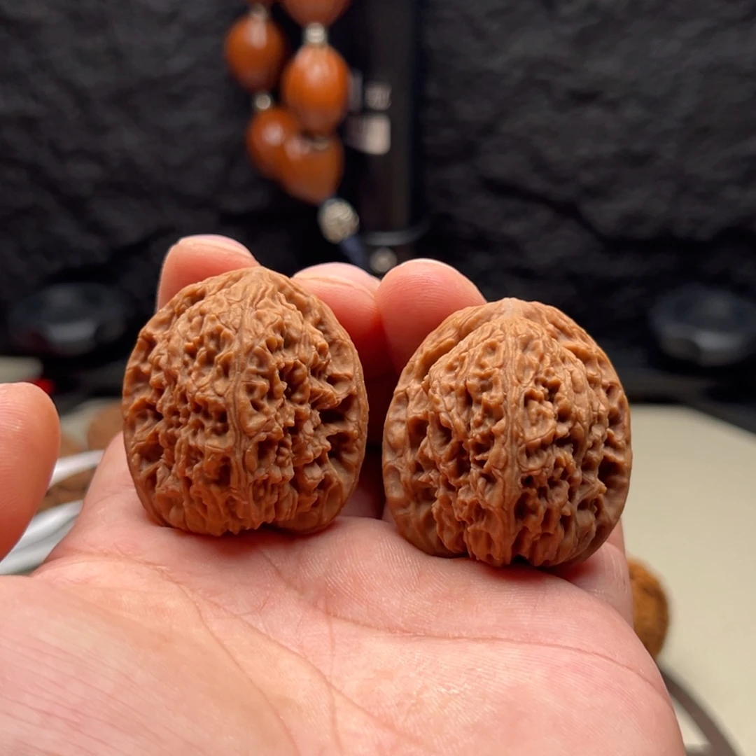 吊坠文玩核桃南疆36.5