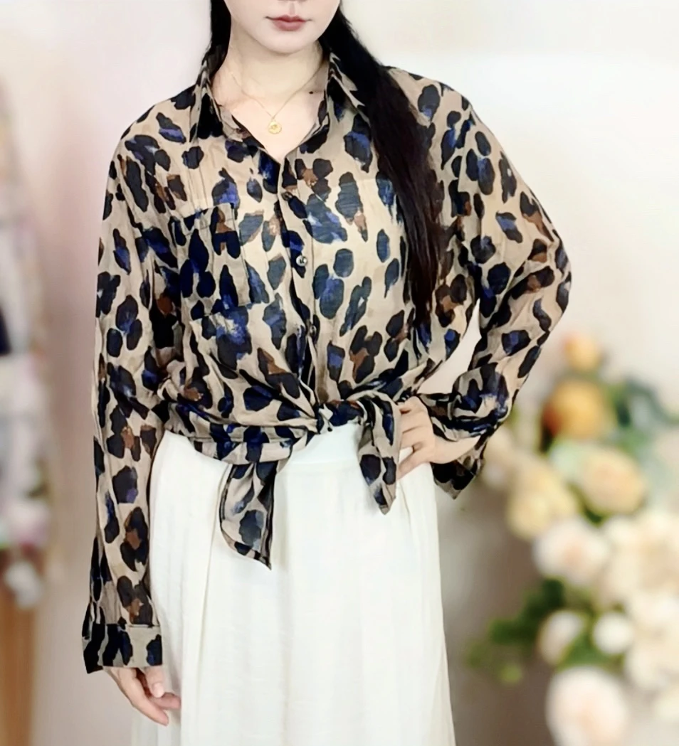 轻薄气质豹纹衬衫上衣衬衣长袖宽松遮肉洋气百搭休闲时尚小衫
