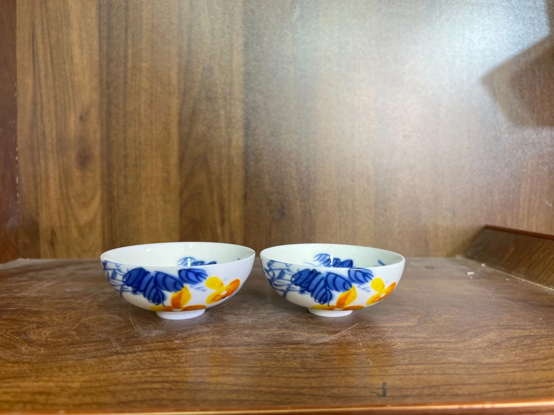 B201景德镇制陶瓷普洱杯一对