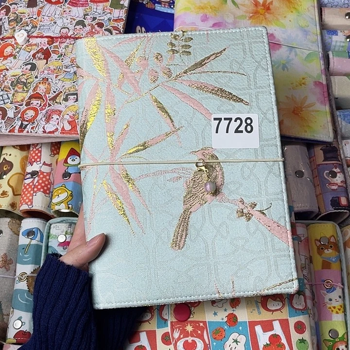 织绣A5活页不带纸7728