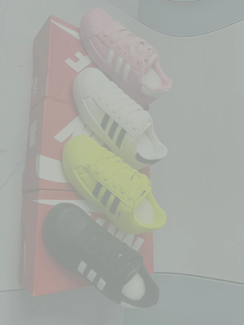 女鞋时尚舒适百搭潮流经典贝壳款式