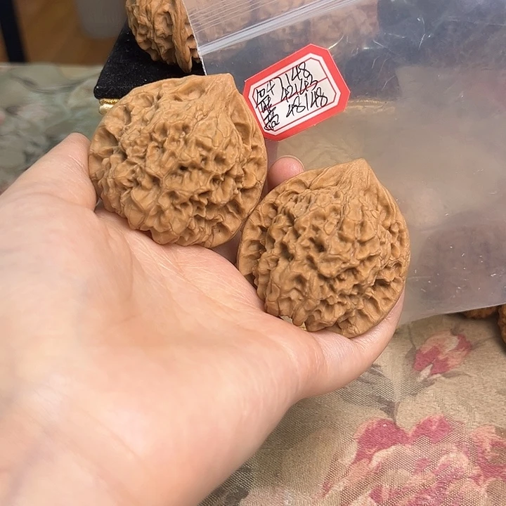文玩核桃把件官帽