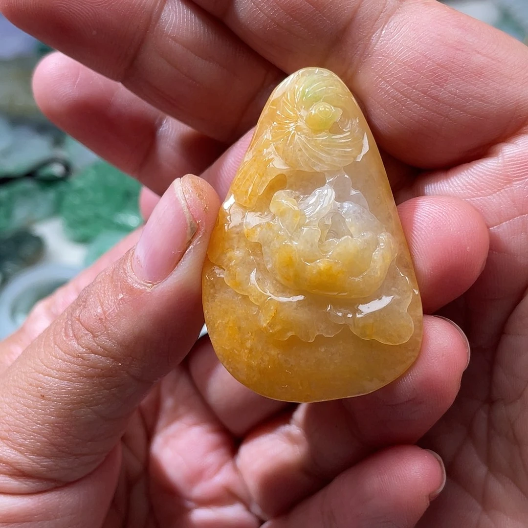 颈饰未镶嵌翡翠路**芳翡玉缘翡翠