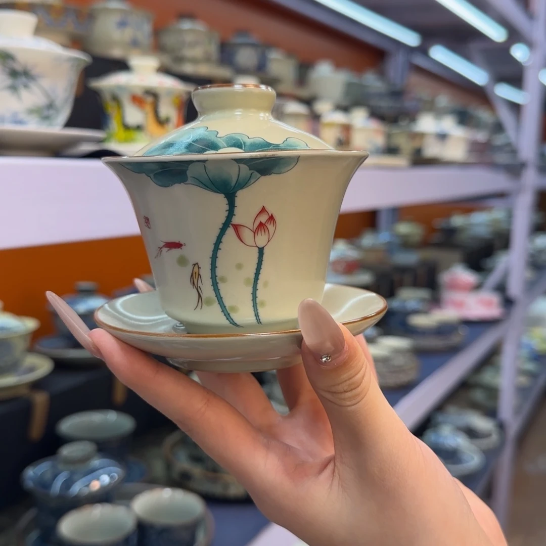 我在外面吃饭呢你在哪了我在外面