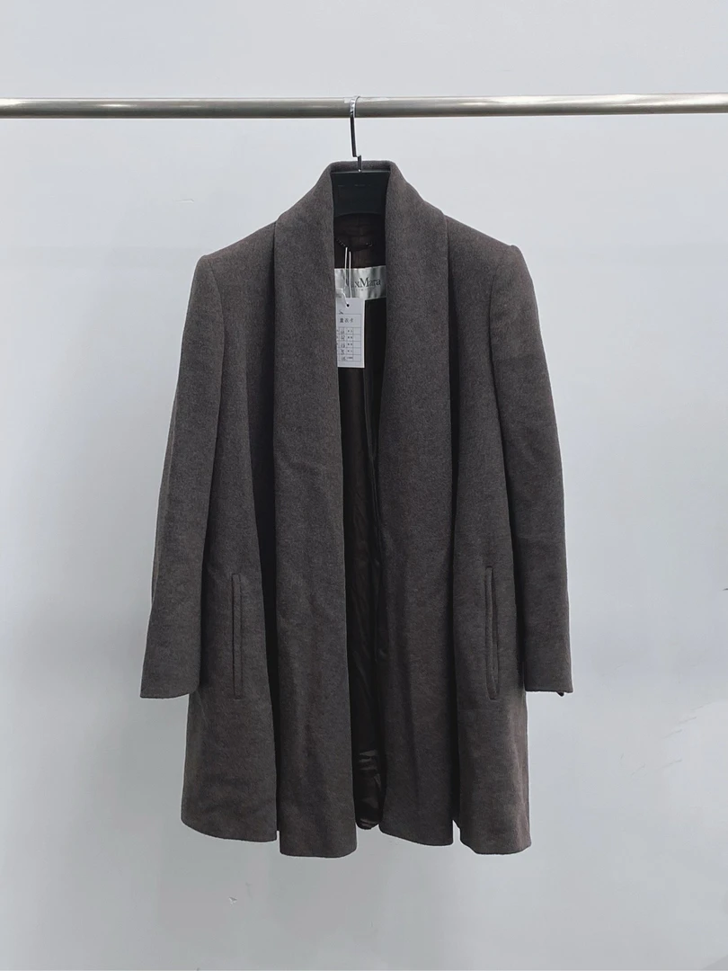 99新 MaxMara sm12047425 灰色驼羊兔绒大衣 34码