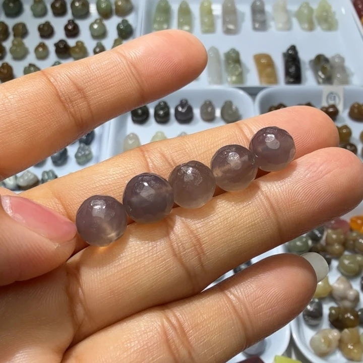 和田玉未镶嵌珠宝奇石