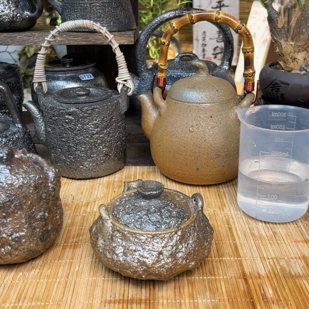 黑砂茶器直播间、宝瓶