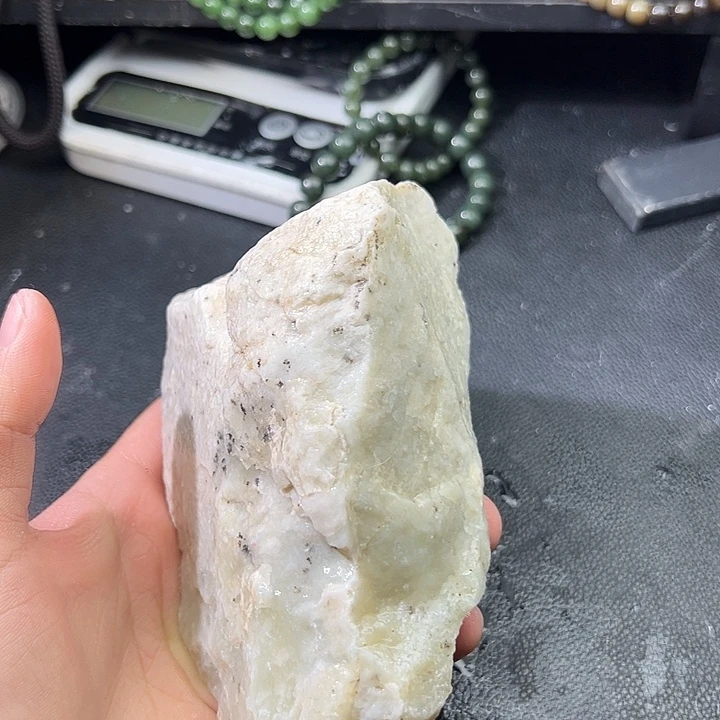 和田玉（糖玉）未镶嵌车挂