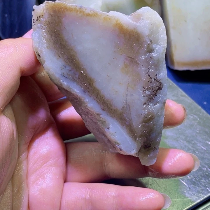 和田玉未镶嵌珠宝半成品