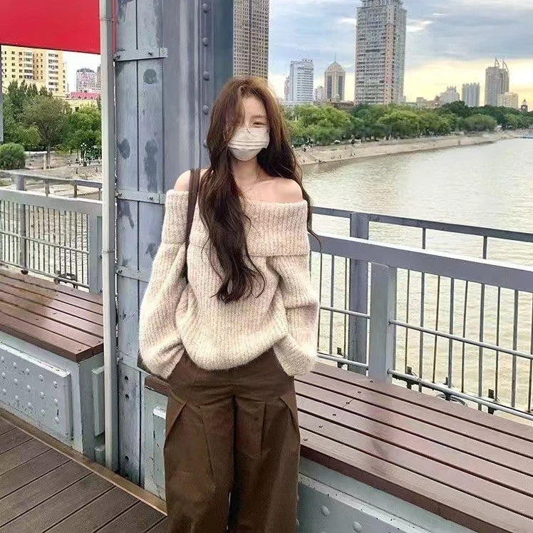 秋冬新款韩版宽松显瘦一字肩露肩罩衣纯色针织套头女毛衣内搭上衣
