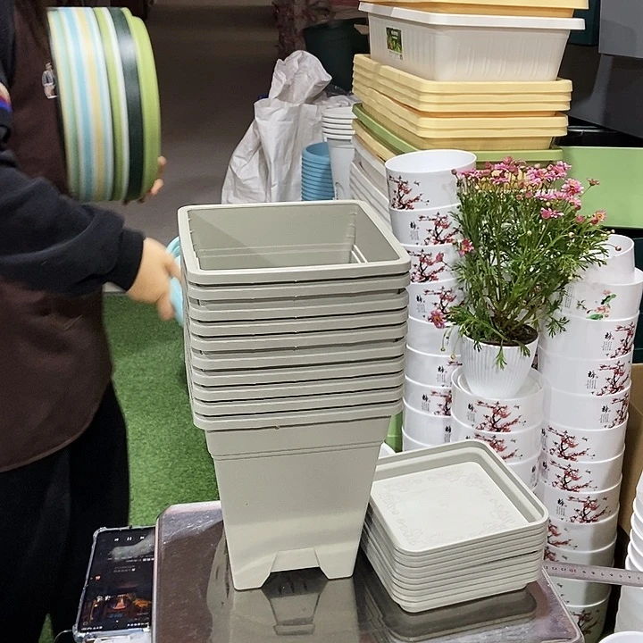 塑料方形口16高18灰白10套