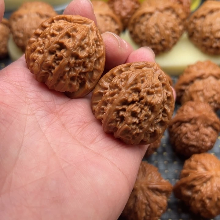 吊坠文玩核桃三角白38全品