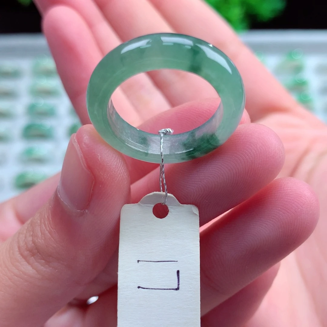 未镶嵌戒指翡翠天然