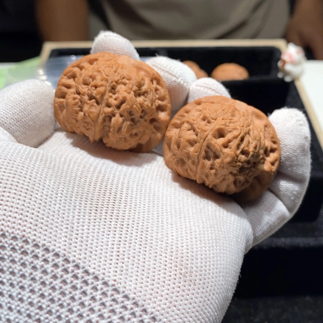 把件文玩核桃B474血麒麟43.5（全）差半尺