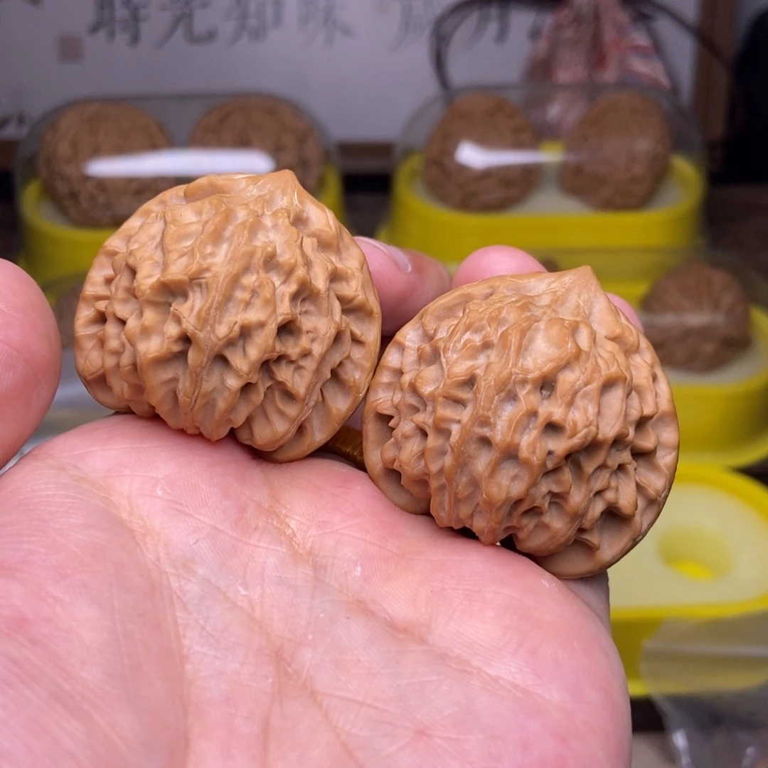 文玩核桃吊坠41尺龙门涧展台品孤品对