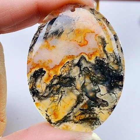 玛瑙/玉髓颈饰未镶嵌老*