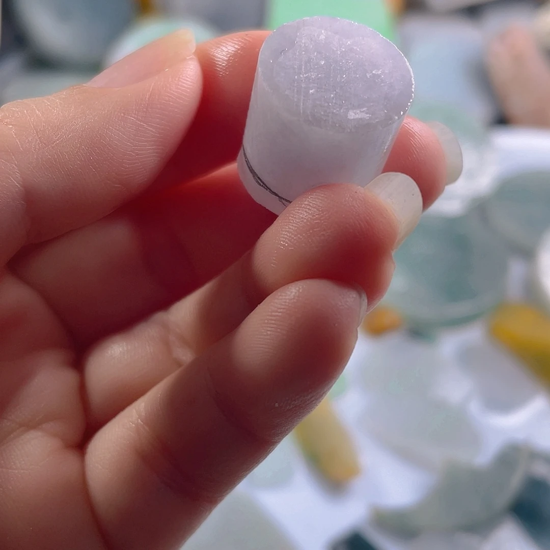 颈饰未镶嵌翡翠a