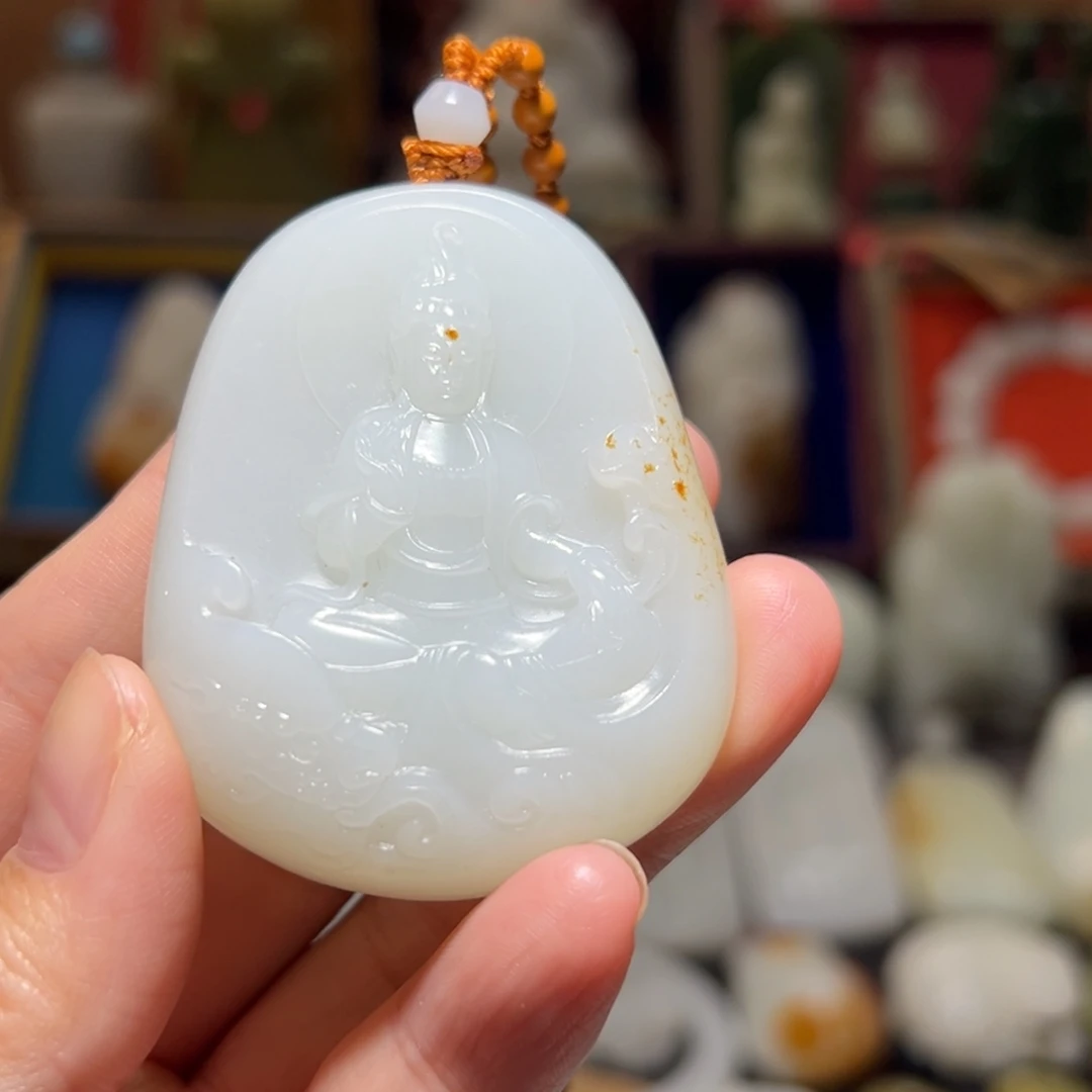 v***n和田玉未镶嵌挂件