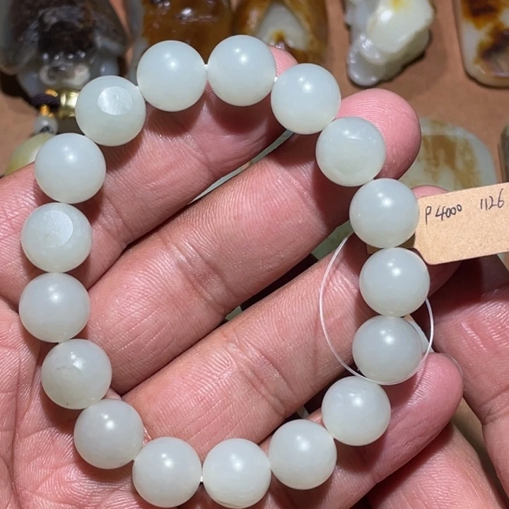 和田玉未镶嵌手串