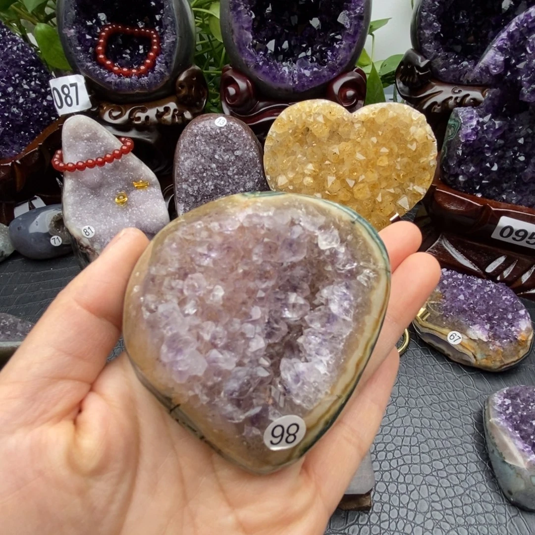 紫晶大型摆件（非配饰）未镶嵌