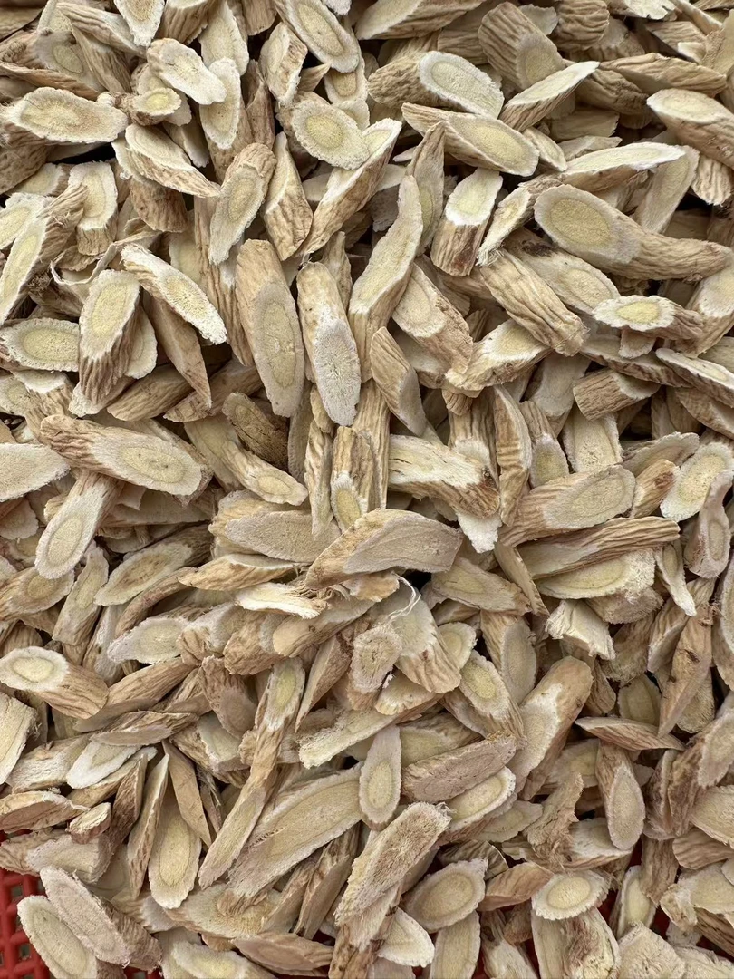 （新亮新农人）湘西高山农村短黄芪