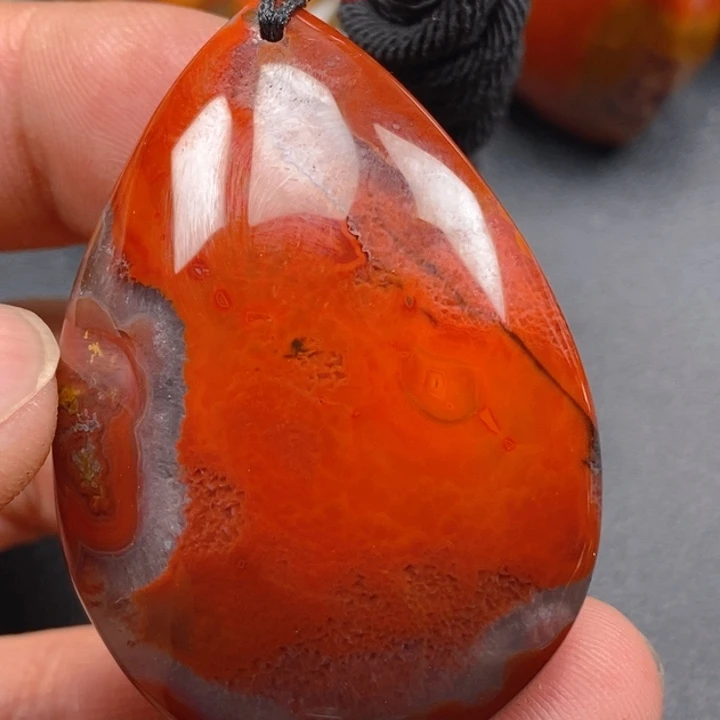 玛瑙/玉髓颈饰未镶嵌?**?