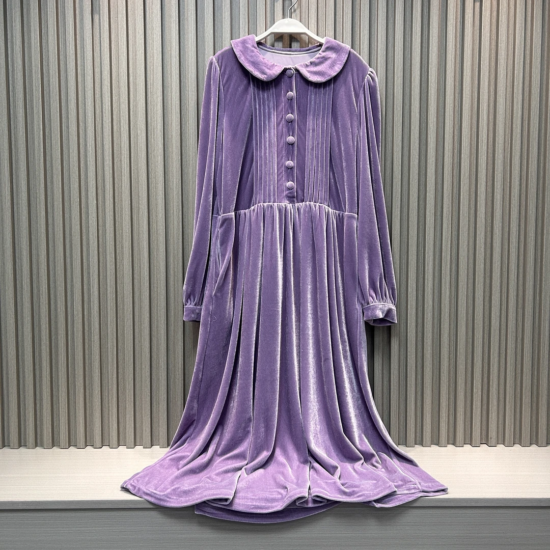 周美美  彼得潘氧气少女娃娃领褶皱灯笼袖丝绒长款连衣裙