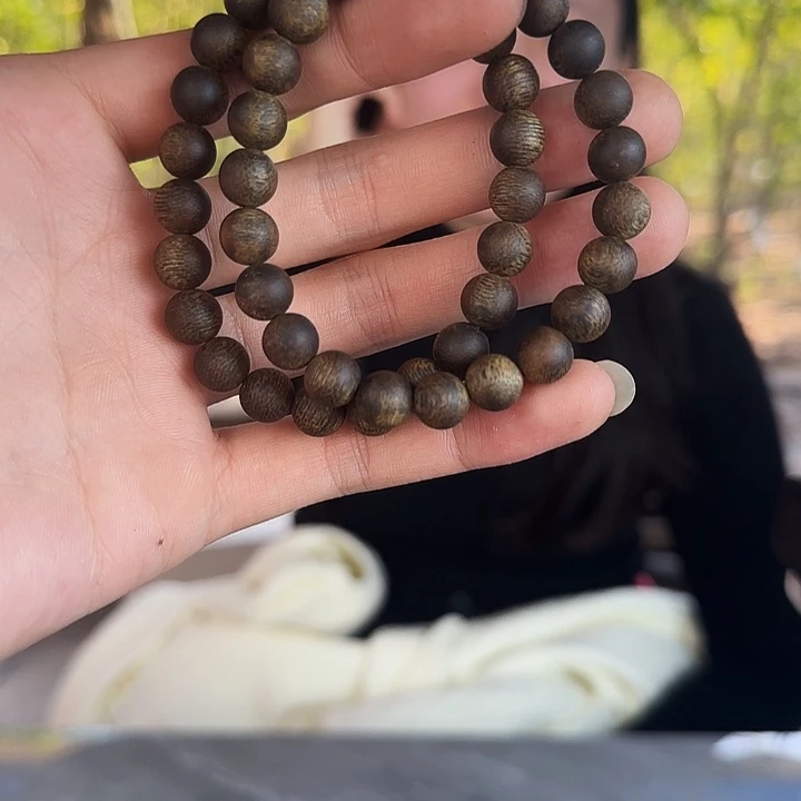 沉香沉香碎屑乌身08沉水圆珠单圈多样性发1